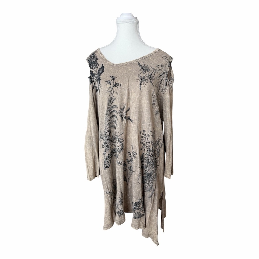 Jess & Jane Artsy Floral Tunic Cold Shoulder Asymmetrical Hem XL